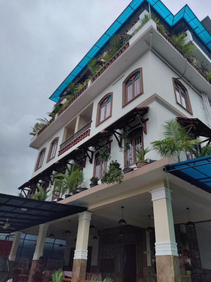 Meghdoot River Resort Kochi 外观 照片