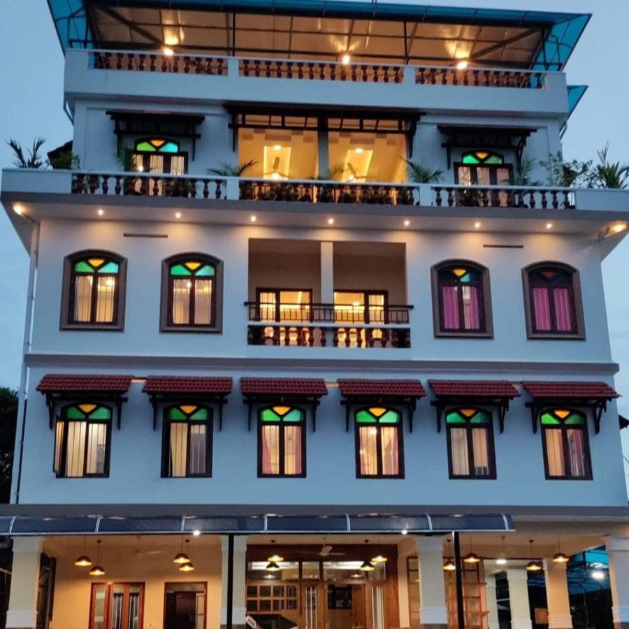 Meghdoot River Resort Kochi 外观 照片